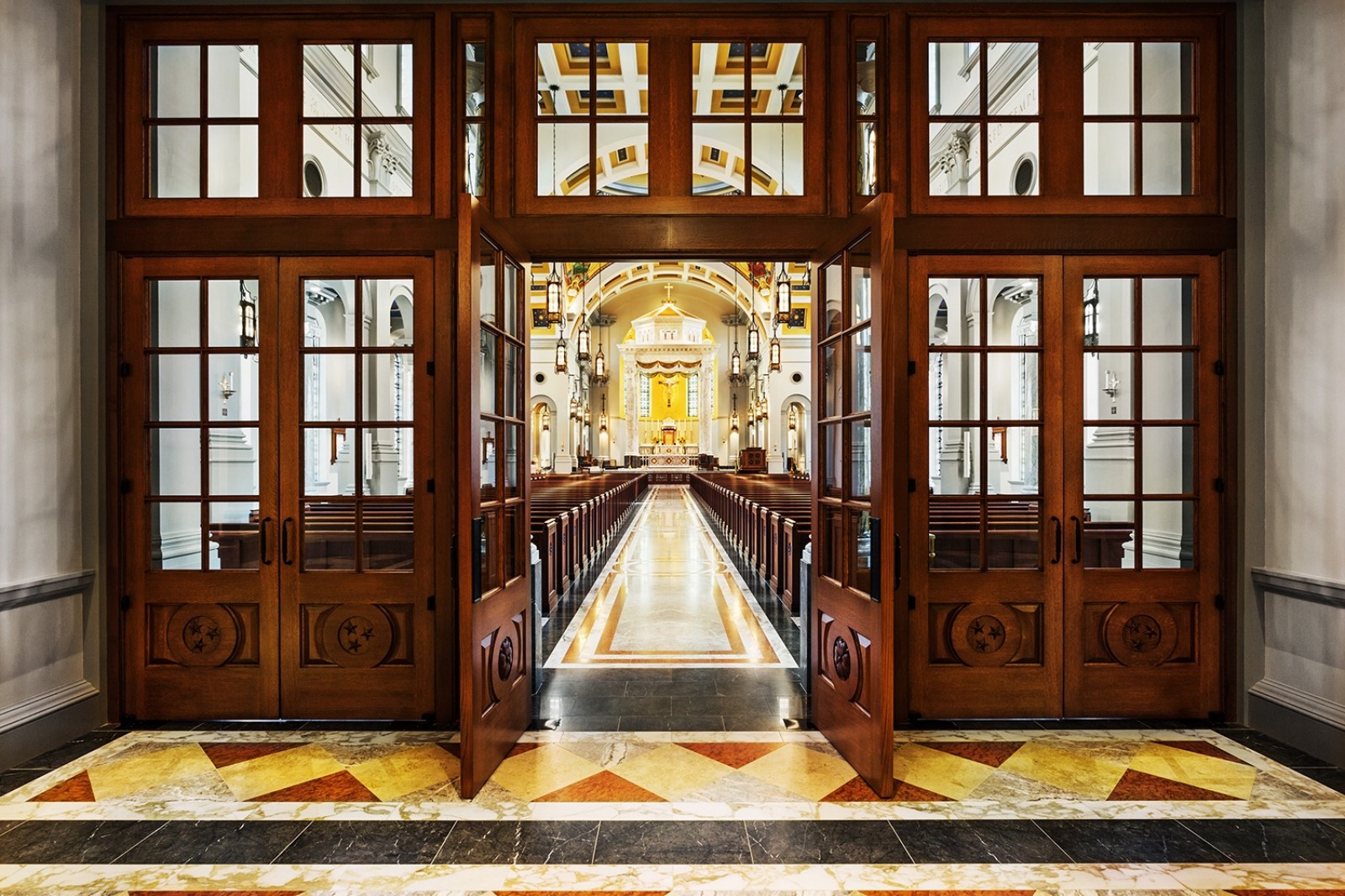 Sacred Heart Cathedral - Entrance